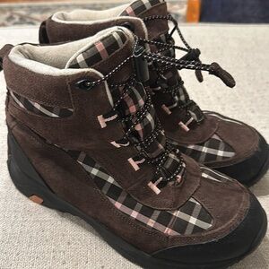 Lands’ End suede quilted plaid winter boots/Slip on Adj Bungie Cord laces SZ 7.5